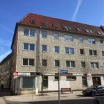 Umbau eines Wohnblocks zur Jugendherberge